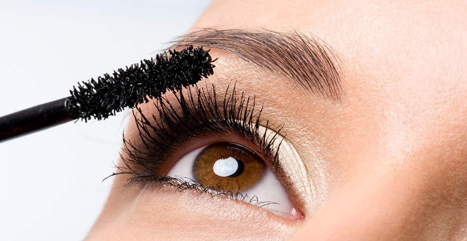 مژه های خیره کننده به کمک بهترین برندهای ریمل دنیا - آرایشی مهرو