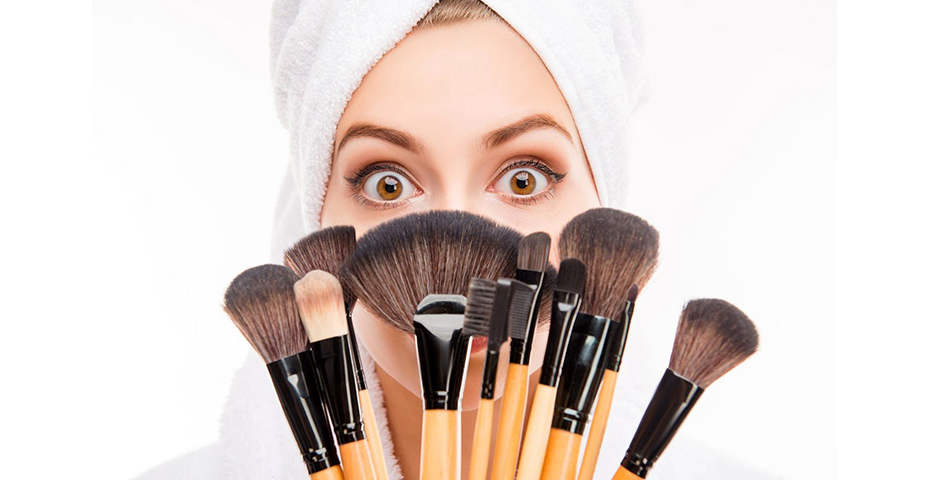 آشنایی با انواع براش های آرایشی و کاربرد آنها - آرایشی مهرو
