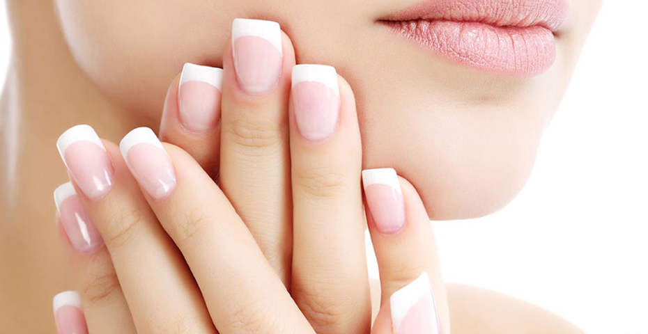 هر آنچه که برای تقویت ناخن باید بدانید؛ راز ناخن های نشکن - آرایشی مهرو