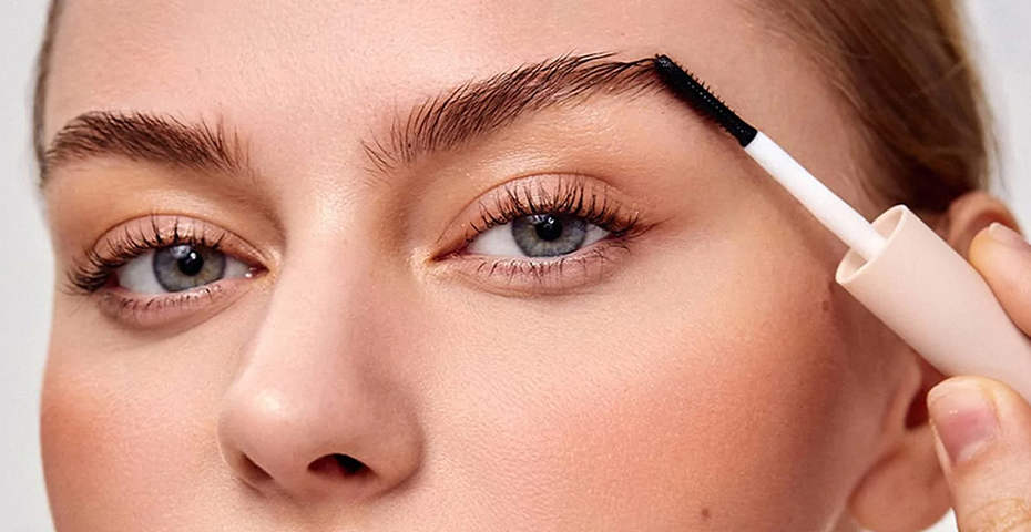 مقایسه ژل با صابون ابرو - لوازم آرایش مهرو